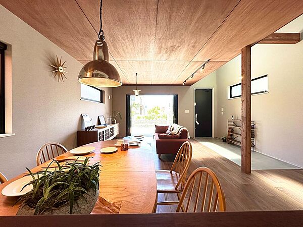 リビング/ダイニング