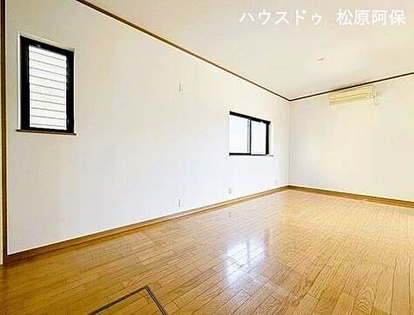 洋室