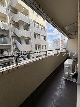 6.3平米の南...