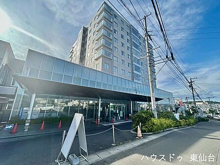 坂総合病院 860m