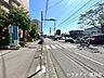 外観：前面道路含む現地写真