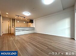 多賀城ロジュマンA棟 3LDKのリビング/ダイニング