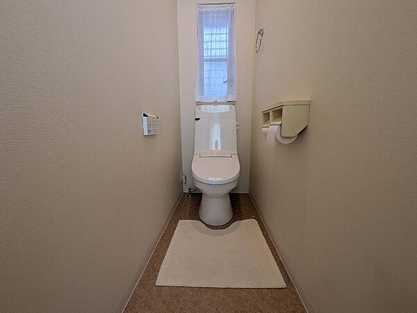 トイレを拡大表示