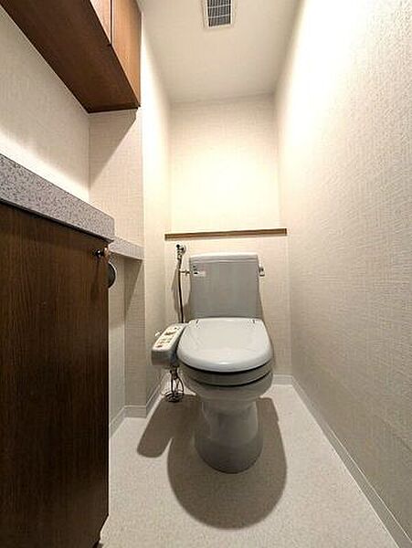 トイレを拡大表示