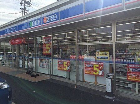 ローソン熱田一番二丁目店 180m