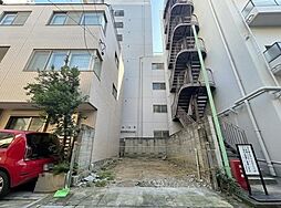 都心の利便と文教の静寂が交差する、理想のロケーション。