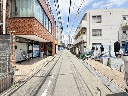 前面道路(北側)