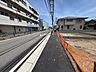 外観：駐車場