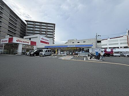 ローソン茨木東太田一丁目店