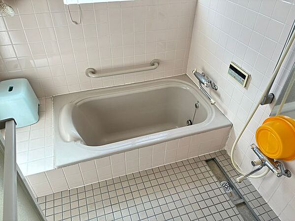 浴室を拡大表示