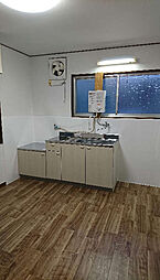 鳴神戸建 2階4DKのリビング/ダイニング