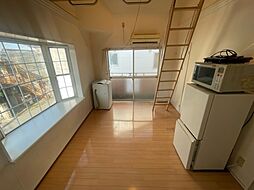 クロスポイント松江 205 2階1Kの室内