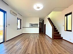 泉区新橋町　中古戸建て