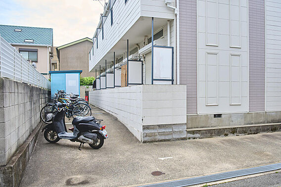 駐輪場