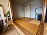 室内：洋には洋の、和には和の良さを発見する住まい