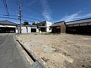 小学校、中学校からも800m以内の立地です♪