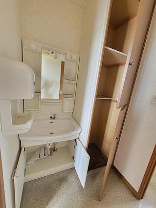 ◆洗面台の横に...