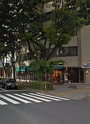 【喫茶店・カフェ】ドトールコーヒー　西新宿3丁目店まで1359ｍ