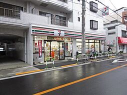 【コンビニエンスストア】セブン-イレブン北区西ヶ原4丁目店まで172ｍ