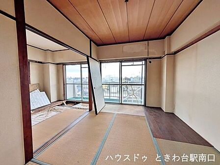 1LDK+WICの間取りへと刷新。大容量のウォークインクローゼットを新設し、収納力も向上させます。