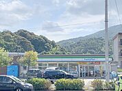 ファミリーマート　生駒壱分インター北店まで500メートル
