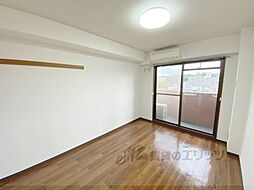 シティパレス富雄北 401 4階1Kのリビング/ダイニング