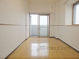 ラディウス武庫之荘 205 2階1LDKのリビング/ダイニング