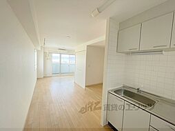 おおさか東線 JR長瀬駅 徒歩13分の賃貸マンション 7階ワンルームのリビング/ダイニング