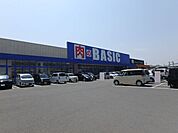ベーシック松阪店 1193m
