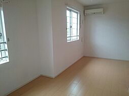 近鉄山田線 松阪駅 徒歩5分の賃貸アパート 2階1LDKのリビング/ダイニング