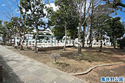 亀井野公園まで約164m