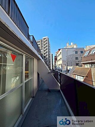 バルコニーから...