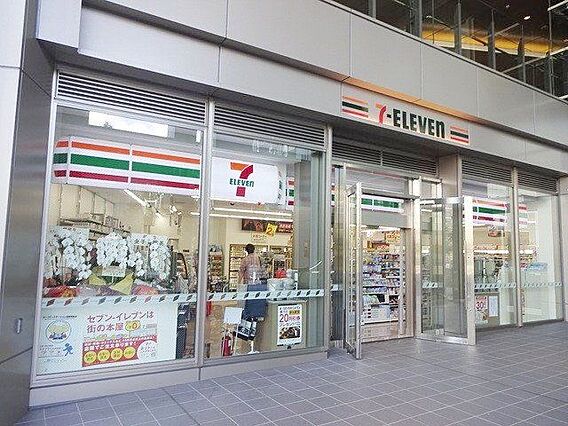 セブンイレブン...