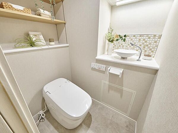 トイレを拡大表示