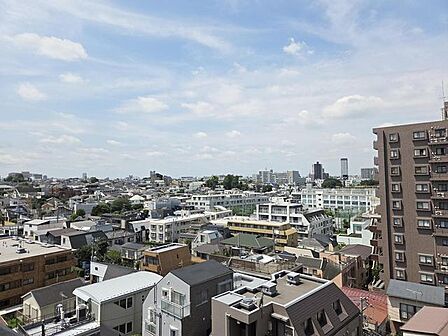 高層階ならではの見晴らし良い眺望です。