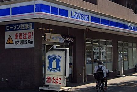 ローソン杉並高井戸東二丁目店 徒歩2分。 90m