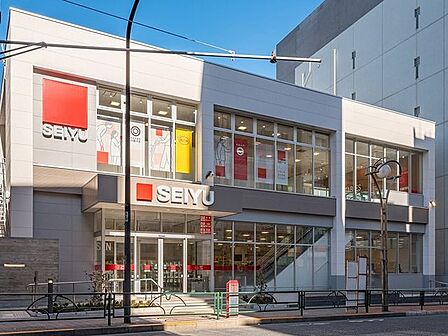 西友高田馬場店 徒歩9分。 650m