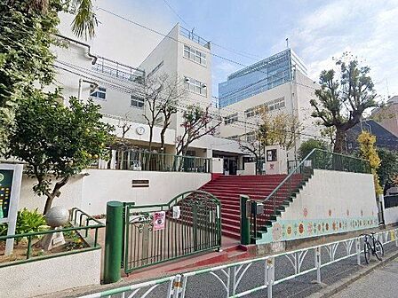 渋谷区立神南小学校 徒歩15分。 1200m