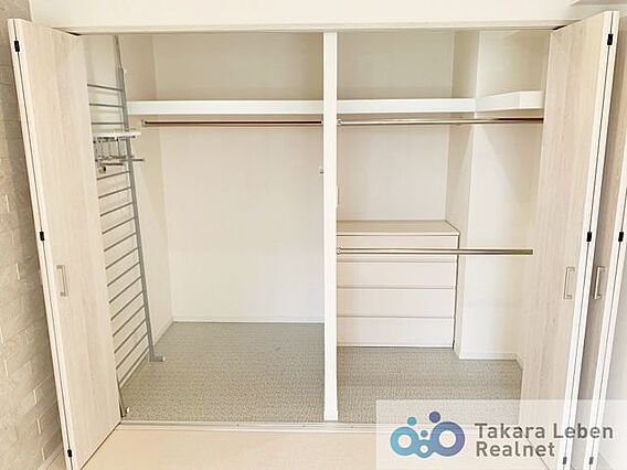 洋室約6.5帖...