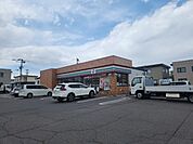 コンビニ「セブンイレブン芽室東4条2丁目店まで581m」