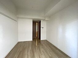 プレサンス丸の内城雅 9階1Kのリビング/ダイニング