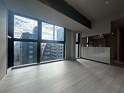 都営大江戸線 若松河田駅 徒歩1分の賃貸マンション 13階1LDKのリビング/ダイニング