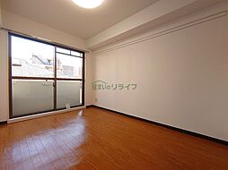 東京メトロ日比谷線 中目黒駅 徒歩11分の賃貸マンション 2階ワンルームのリビング/ダイニング