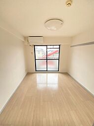 リーフガーデン 202 2階1Kのリビング/ダイニング