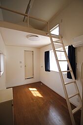 シャムロック 2階ワンルームのリビング/ダイニング