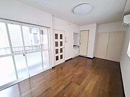 多摩都市モノレール 立川北駅 徒歩8分の賃貸マンション 2階1Kのリビング/ダイニング