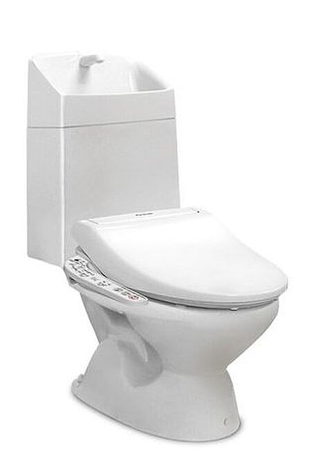【同仕様写真】新設するトイレには手洗いもついているので場所をとりません。肌に触れる部分なので新品だとうれしいですね。