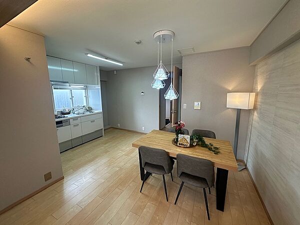 リビング/ダイニング