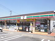 コンビニ「セブンイレブン長野南堀店まで240m」