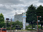 役所「長野県庁まで720m」